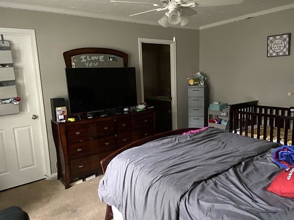 5th image of 300 Malibu Dr