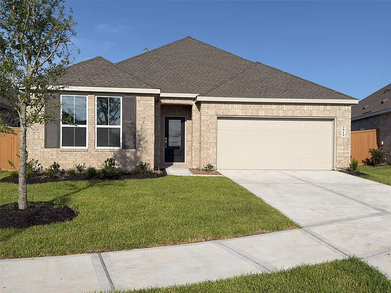 7919 Evening Emerald Dr — Photo 1