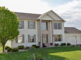 25584 Burrow Trl, South Bend, IN 46628