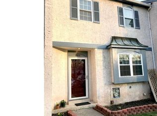 2802 Doris Ct, Phoenixville, PA 19460