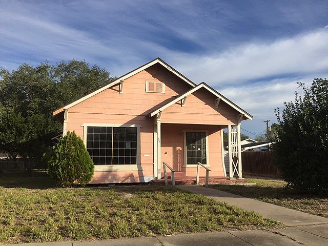 1st image of 504 E Fordyce Ave