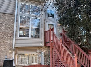 647 W Georgian Ct #647, Addison, IL 60101