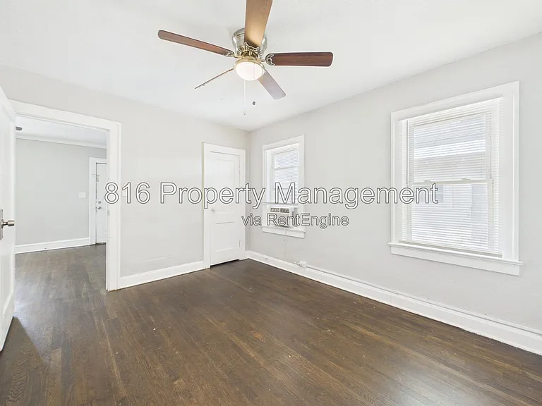 5127 Olive St — Photo 12