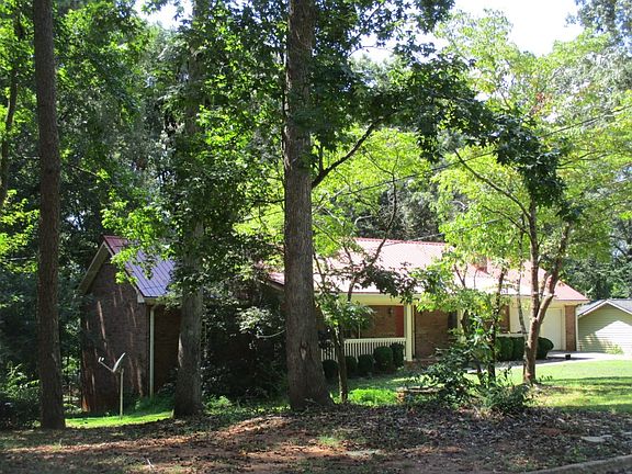 3rd image of 4709 Cedar Lake Dr SE