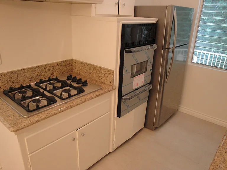 11707 W Sunset Blvd — Photo 6