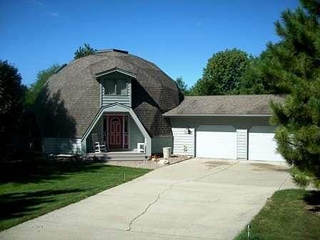 1st image of 503 Hawthorn Ln