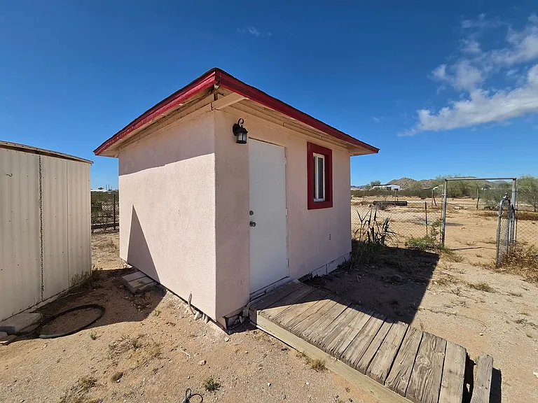 1469 W Virgil Dr — Photo 6