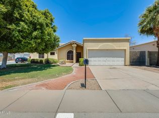 4408 W Gelding Dr, Glendale, AZ 85306