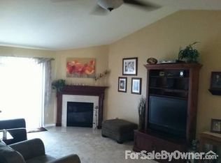 17302 S Lucille Cir, New Boston, MI