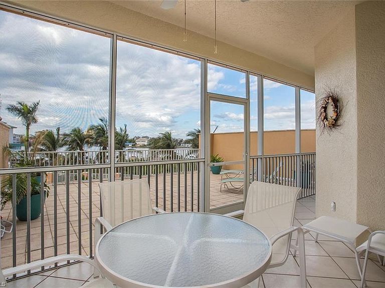 Regatta At Vanderbilt Beach Apartments - Naples, FL | Zillow