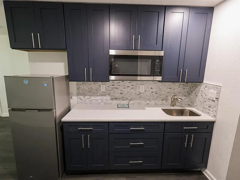 1500 Laurel Cir — Photo 19