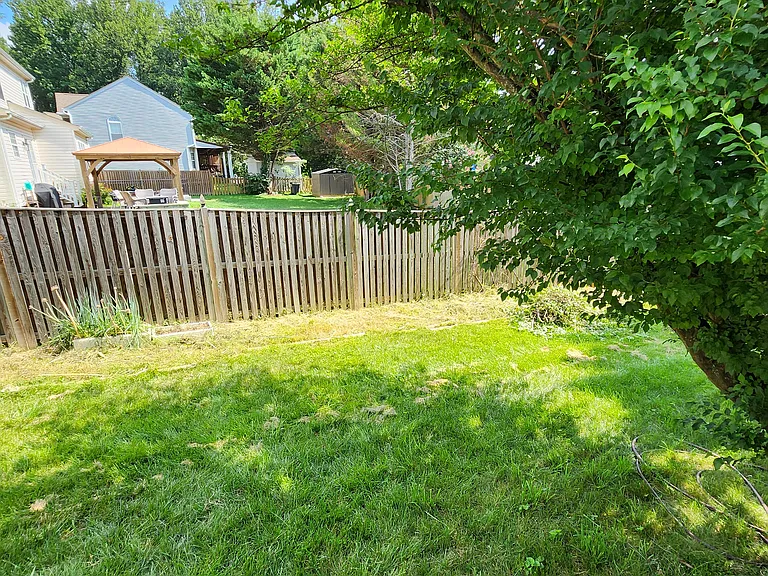 9215 Arrington Farm Ct — Photo 32