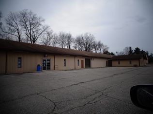 1445 E Springhill Dr, Terre Haute, IN 47802