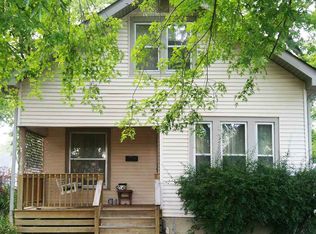 1018 Elk St, Beatrice, NE 68310