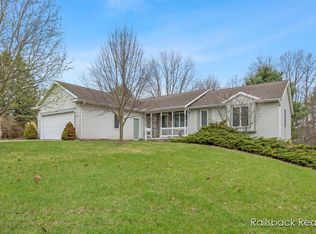 11647 Little Cedar Crk, Sparta, MI