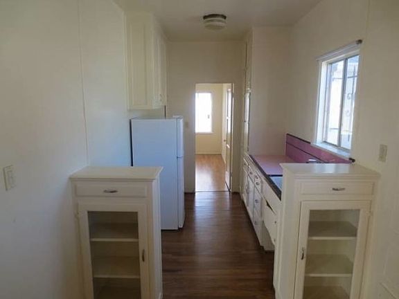 5th image of 1425 Echo Park Ave APT 1
