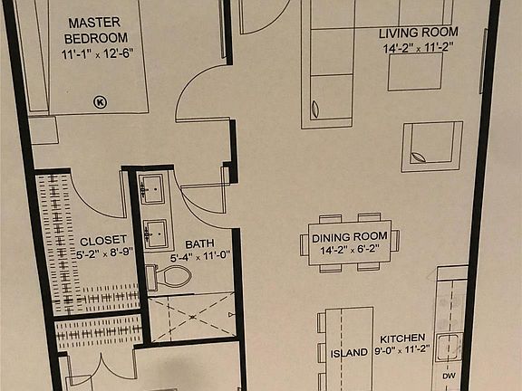 5th image of 4819 Caroline St #107