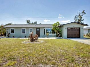 65 Annapolis Ln, Rotonda West, FL 33947
