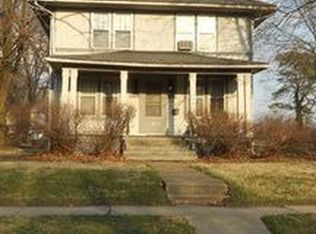 812 S Race St, Urbana, IL