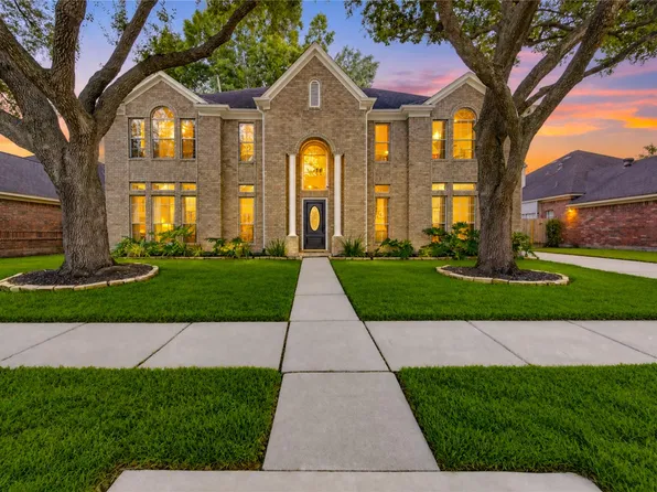 14215 Edinburgh Ct, Houston, TX 77077