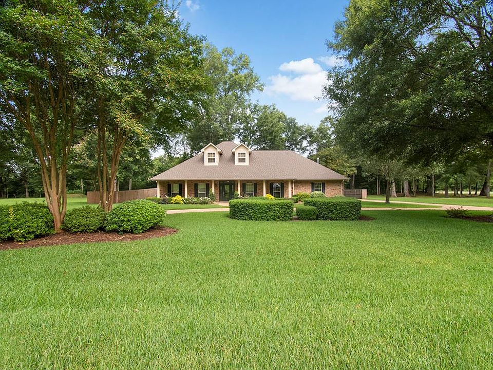 1st image of 136 County Road 404