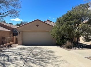 4923 Skyline View Ct NE, Albuquerque, NM 87111