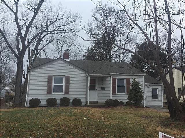 1st image of 3131 Ronald Dr