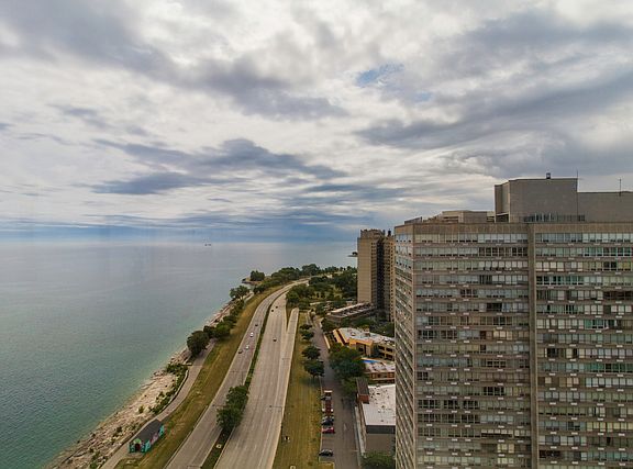 2nd image of 4800 S Chicago Beach Dr