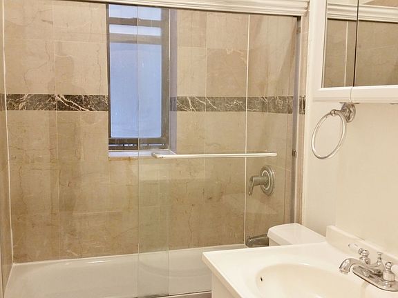 5th image of 507 W 147th St APT 15