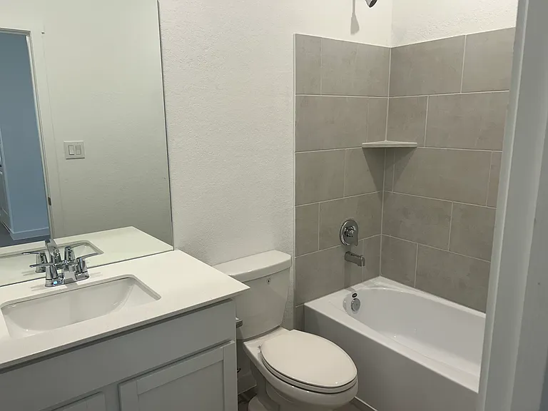 2272 Monument Hl — Photo 26