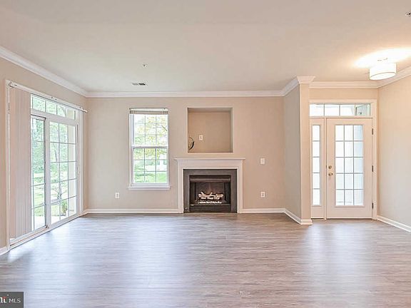 5th image of 13911 Gullane Dr #108