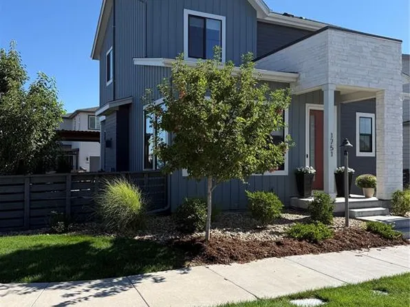 1751 Stable View Dr, Castle Pines, CO 80108