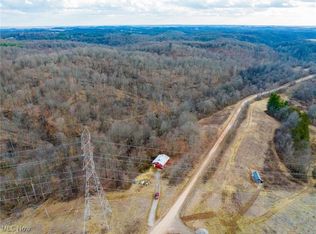 3500 Dixon Ridge Rd, Macksburg, OH 45746