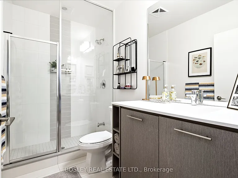 435 Richmond St W #205 — Photo 14