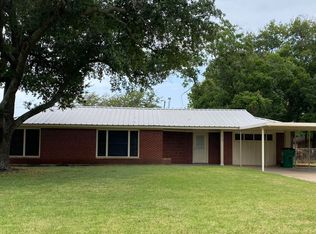 410 N Lydia St, Stephenville, TX 76401
