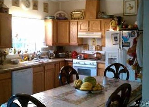 5th image of 14129 Olive St