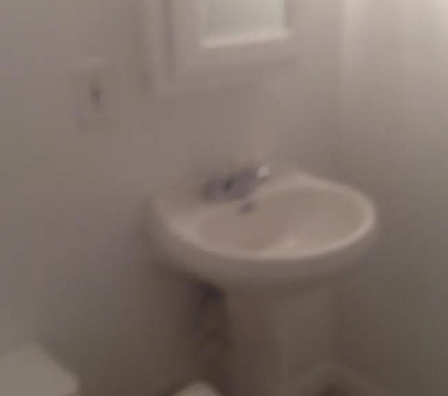 284 Lexington St — Photo 7