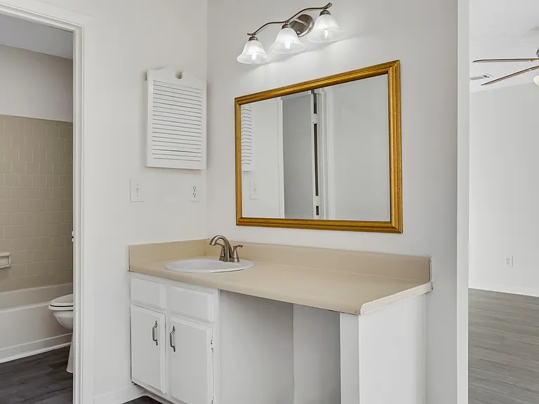 6308 E Windsor Ln — Photo 23