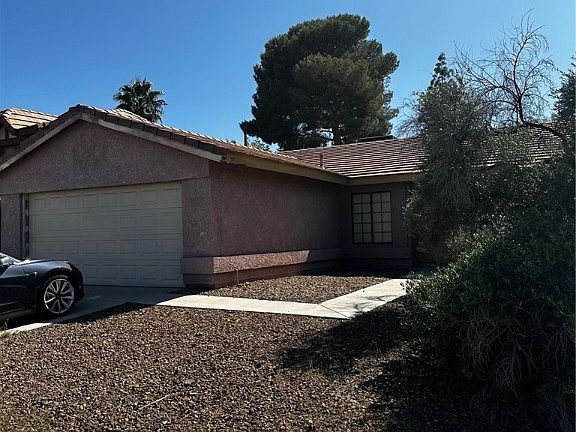 2nd image of 7201 Big Rock Cir