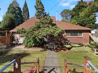 3622 SW 108th St, Seattle, WA 98146