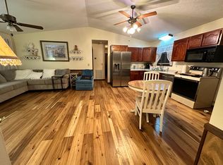 36 Sunflower Ln, Waynesville, NC 28785