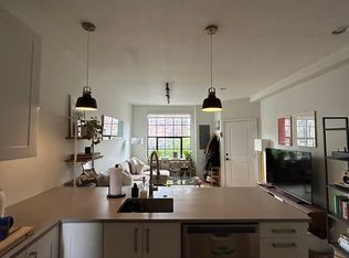 813 8th St NE APT A, Washington, DC 20002