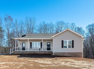 1720 Oak Ridge Rd, Appomattox, VA 24522