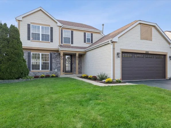 11805 Blue Bayou Dr, Huntley, IL 60142