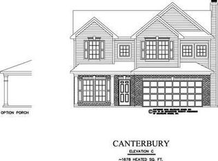 99 Lincolnshire Ln, Phenix City, AL 36870