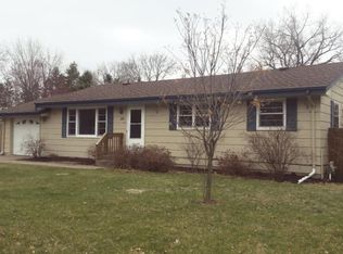 280 Ironton St NE, Fridley, MN 55432