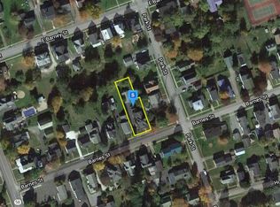 37 Barnes St, Gouverneur, NY 13642