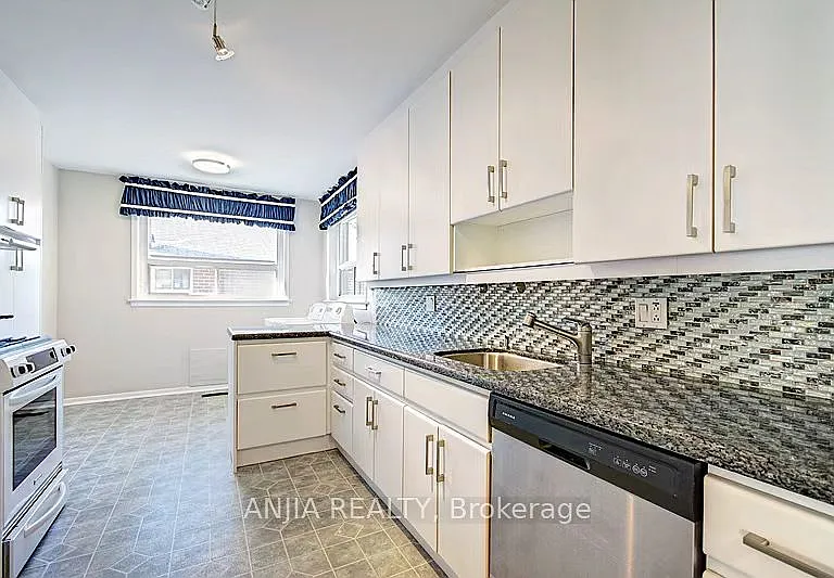 80 Alamosa Dr #UPPER — Photo 7