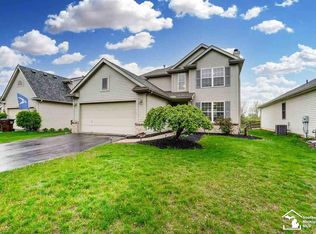 869 Hunting Creek Rd, Temperance, MI 48182