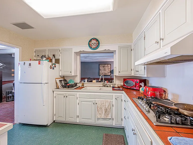 2818 Frontier Dr — Photo 28